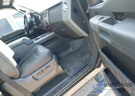 2012 Ford F-250 Lariat from USA, damaged, VIN 1FT7W2BT6CEB53165